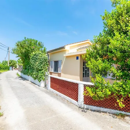 בית נופש House Zeljko